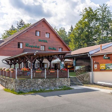 Horsky Hotel Rajska Bouda Malenovice  Exteriör bild