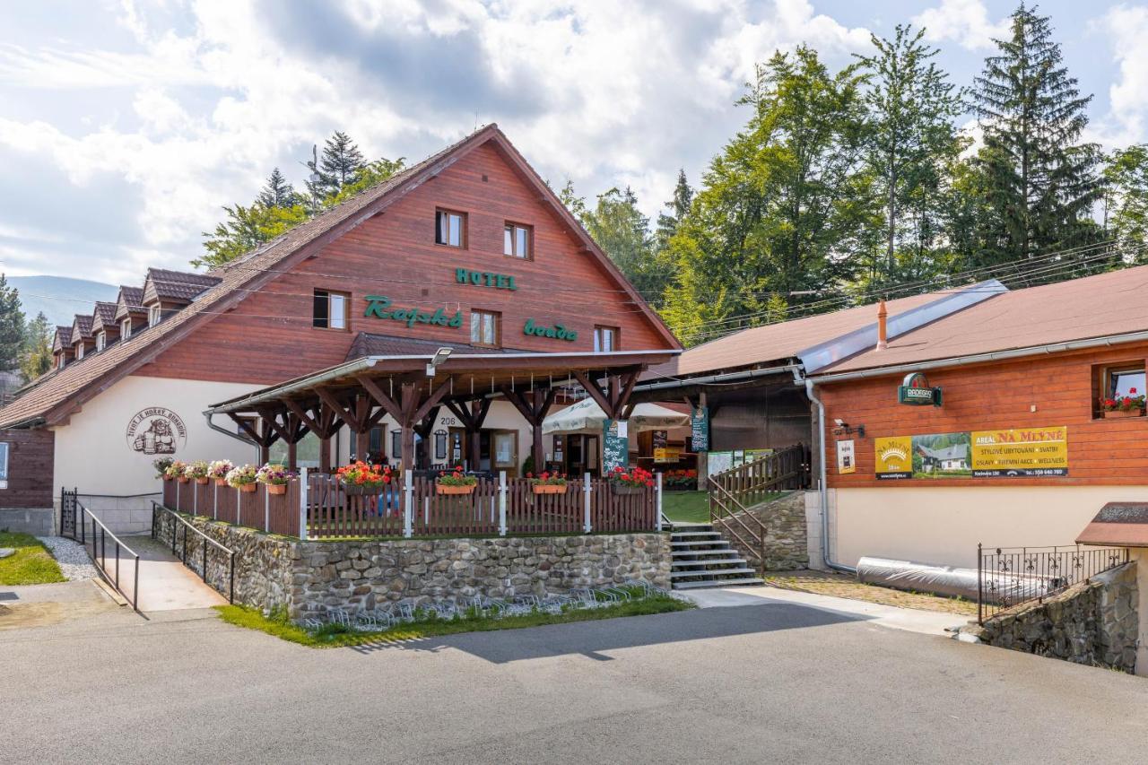 Horsky Hotel Rajska Bouda Malenovice  Exteriör bild