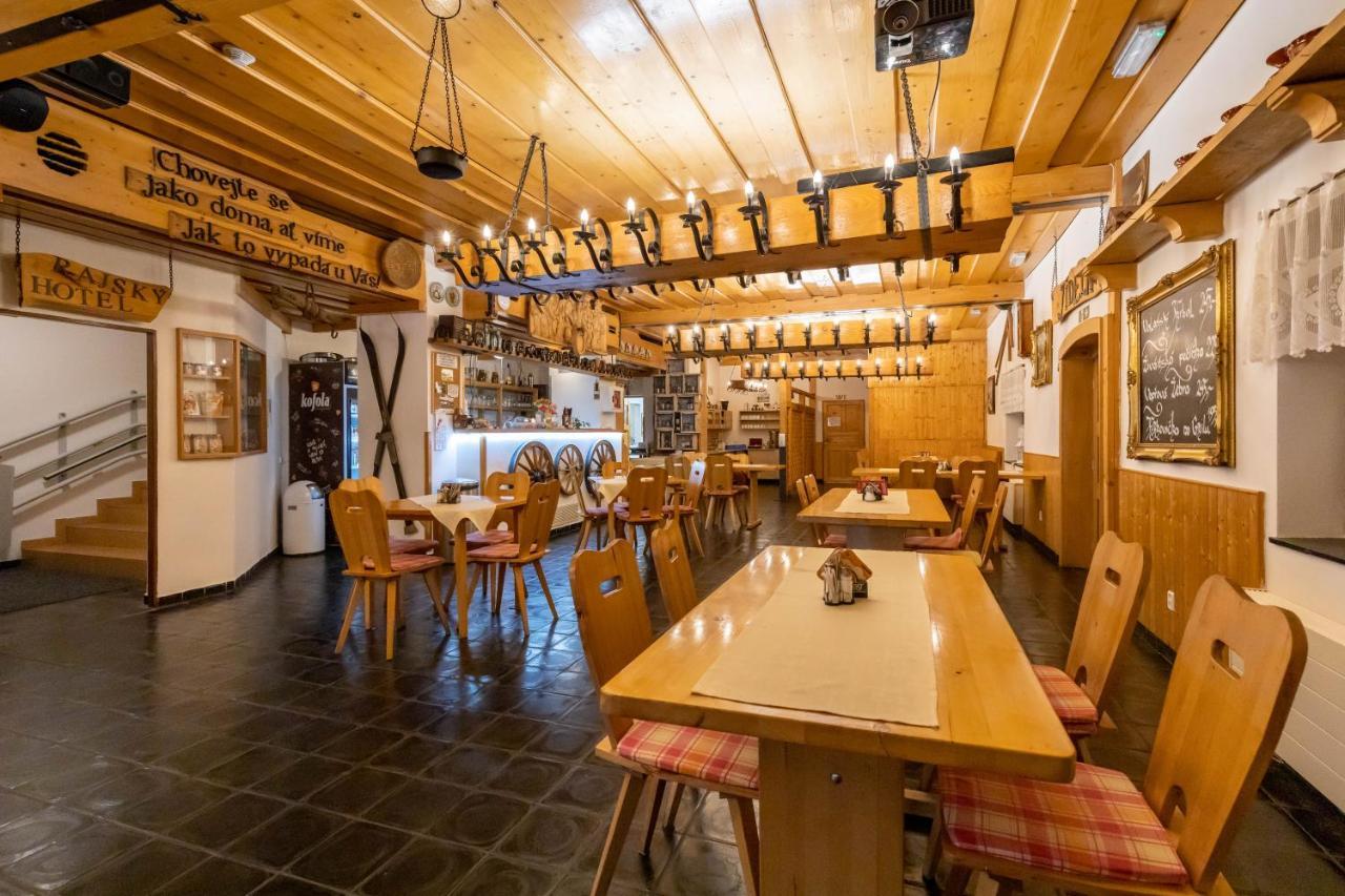 Horsky Hotel Rajska Bouda Malenovice  Exteriör bild